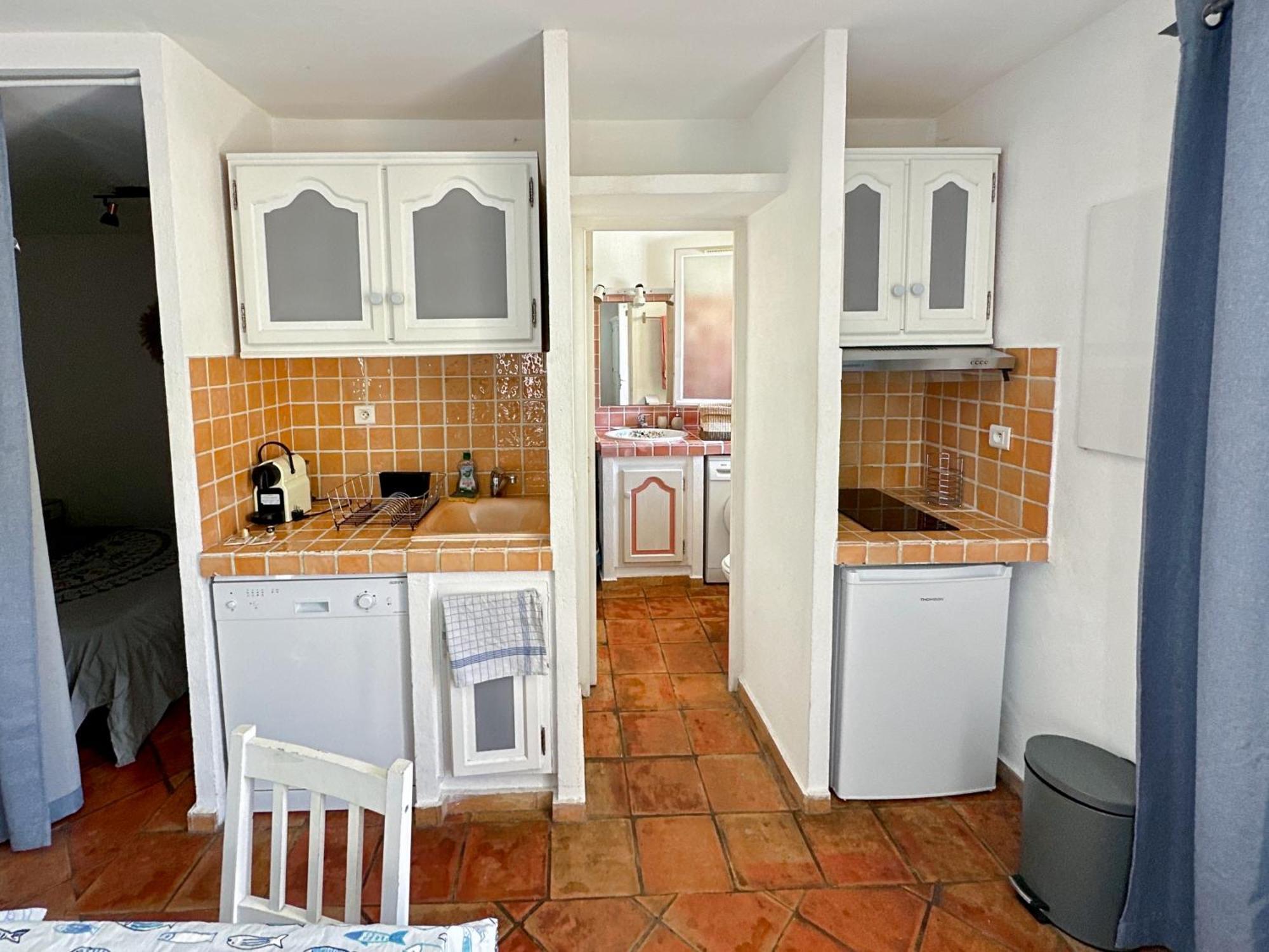 Superbe Emplacement , Terrasse Et Parking! Saint-Tropez Exterior photo